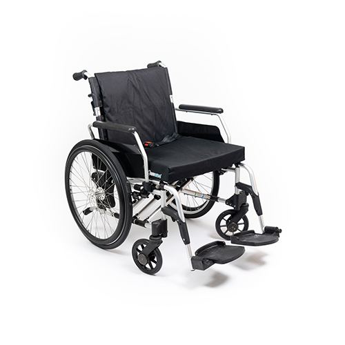 DB1 Heavy Duty Wheelchair - Image 2